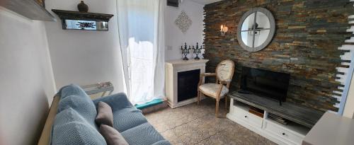 Militari Villa | Morii Lake Pool Villa