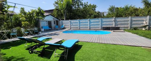 Militari Villa | Morii Lake Pool Villa