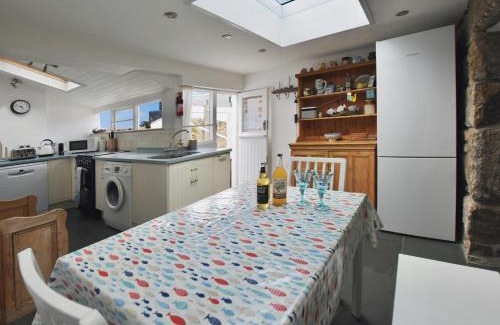 St Ives House | Morning Cottage