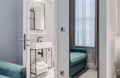 Earl's Court Hotel | Mornington London Kensington, BW Premier Collection