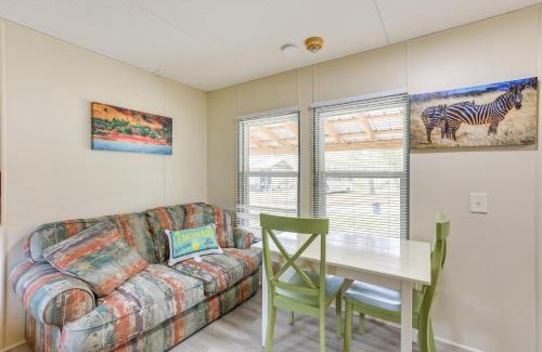 Fellowship House | Morriston Getaway with Patio - Near HITS Farm!