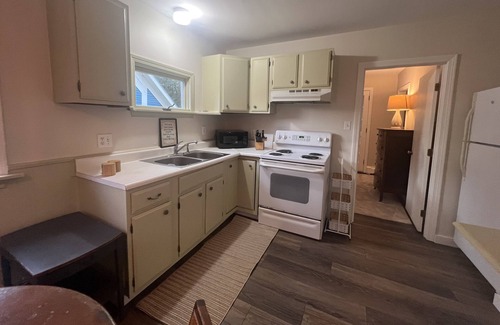 Eastern Vermont Apartment | Morrisville Vt Lovely recently renovated 2 bedroom apartment