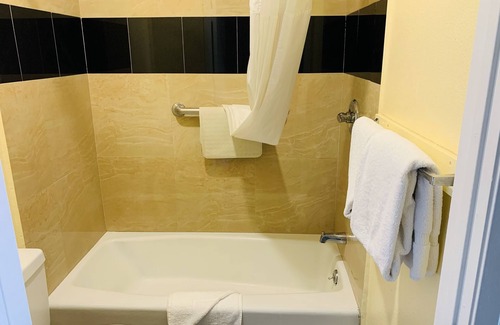 Morro Bay Hotel | Morro Bay Beach Inn