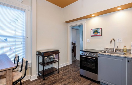 South Park House | Morton House Close to UD, MVH & Oreg. District