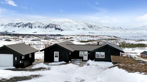 Selfoss Villa | mosaberg,is