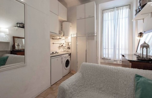 Porta Tenaglia Apartment | Moscova/Brera - Historic Center