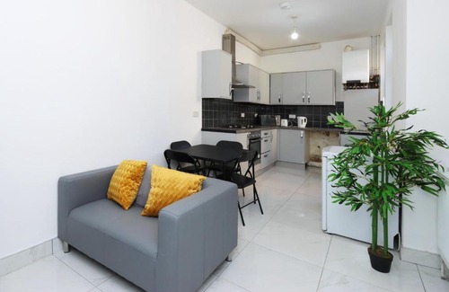 Seisdon House | Moseley Rooms