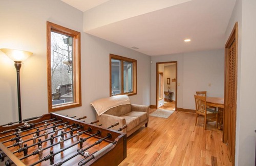 Blowing Rock House | Moss End