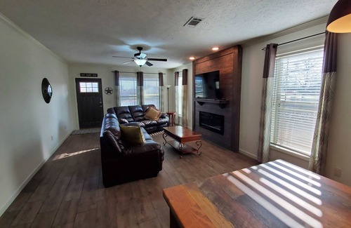 Farmersville House | Mossy Oak on Lake Lavon w/Lake Access