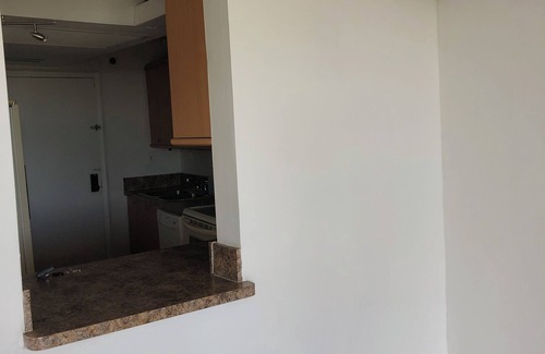 Northeast Miami Condo | Most Private Gorgeous Large condo over 1100 SF with ocean views in vibrant Miami