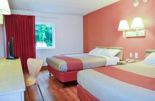 Albany Hotel | Motel 6-Albany, NY