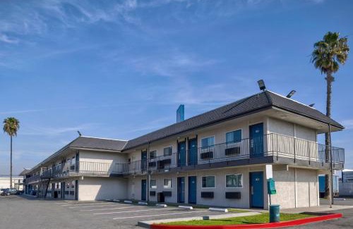 Northeast Anaheim Hotel | Motel 6-Anaheim, CA - Fullerton East