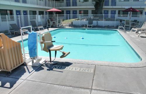 Atascadero Hotel | Motel 6-Atascadero, CA