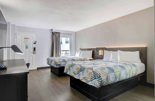 Midtown Hotel | Motel 6 Atlanta, GA - Midtown