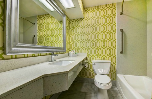 Midtown Hotel | Motel 6 Atlanta, GA - Midtown