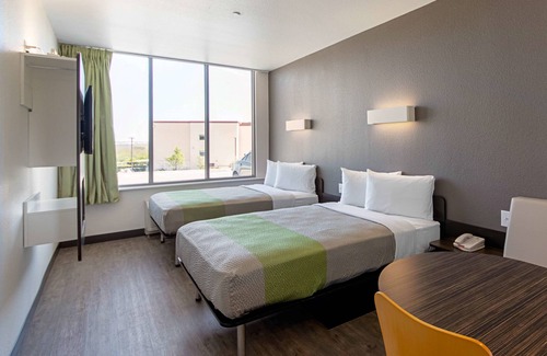 Montopolis Hotel | Motel 6 Austin, TX - Airport