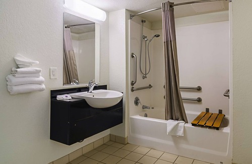 Barstow Hotel | Motel 6 Barstow, CA
