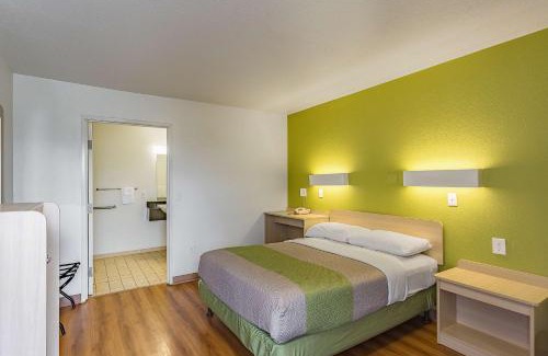 Billings Hotel | Motel 6-Billings, MT - South