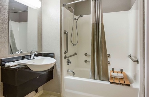 Boise Hotel | Motel 6 Boise, ID - Airport