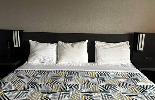 Brookhaven Hotel | Motel 6 Brookhaven, MS