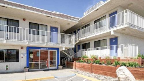 Casper Hotel | Motel 6-Casper, WY