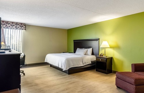 Conway Hotel | Motel 6 Conway, AR