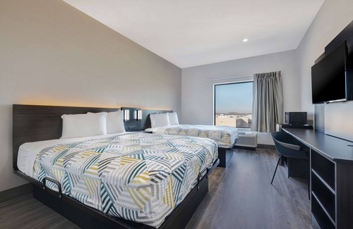 Dallas Hotel | Motel 6 Dallas, TX - Methodist Charlton Medical Ctr.