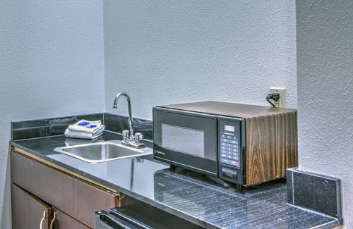 Dallas Hotel | Motel 6 Dallas, TX - Northwest