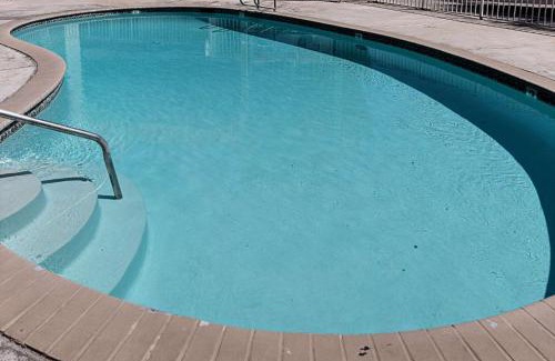 Fresno Hotel | Motel 6-Fresno, CA