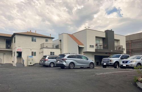 Citrus Grove Hotel | Motel 6 Glendale CA Pasadena Burbank Los Angeles