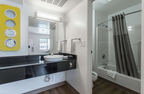 Goodlettsville Hotel | Motel 6 Goodlettsville, TN - Nashville