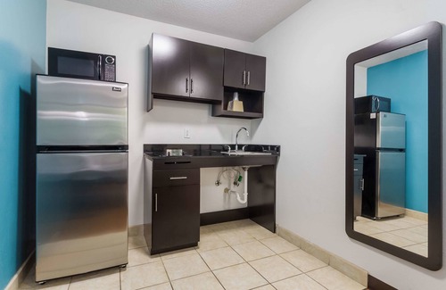 Gulf Shores Hotel | Motel 6 Gulf Shores, AL