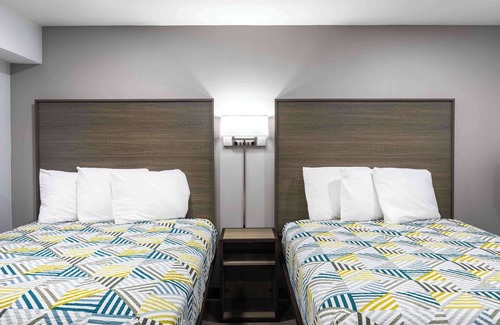 Hickory Hotel | Motel 6 Hickory, NC