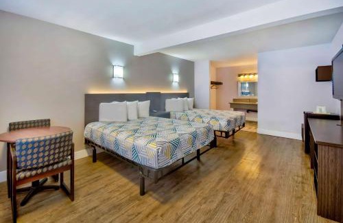 Inglewood Hotel | Motel 6-Inglewood, CA