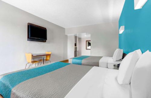 Jacksonville Hotel | Motel 6-Jacksonville, NC