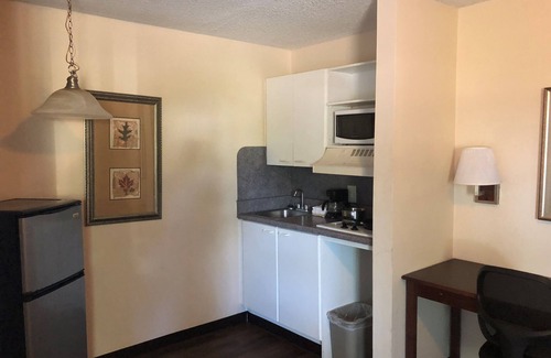 Southside Hotel | Motel 6 Jacksonville, FL - South