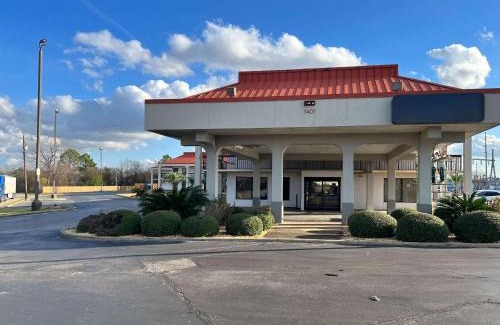 Gunter Afs Hotel | Motel 6 Montgomery, AL - Eastern Blvd.