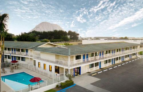 Morro Bay Hotel | Motel 6-Morro Bay, CA