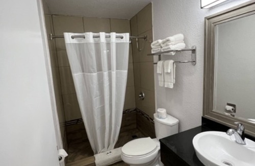 Anaheim Hills Hotel | Motel 6 Orange, CA - Anaheim