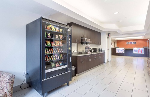 Page Hotel | Motel 6 Page, AZ