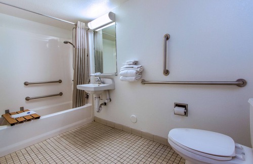 Downtown Phoenix Hotel | Motel 6 Phoenix, AZ - Airport - 24th Street