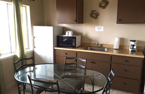 Downtown Hotel | Motel 6 Pismo Beach - Pacific Ocean