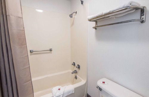 Salem Hotel | Motel 6 Salem, VA