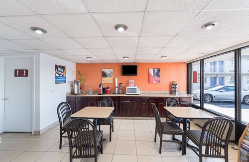 North San Antonio - SAT Hotel | Motel 6 San Antonio, TX - I-10 West
