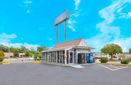 Tuscaloosa Hotel | Motel 6 Tuscaloosa AL University