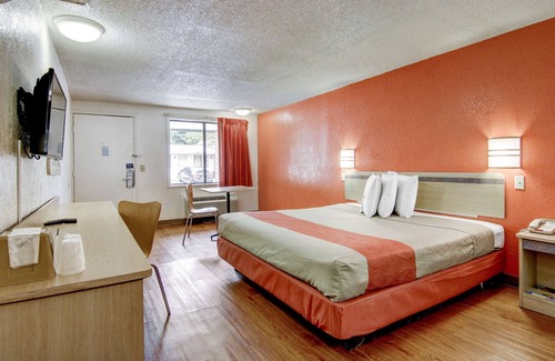 Union City Hotel | Motel 6 Union City, GA - Atlanta Airport