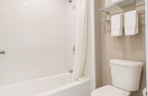Westminster Hotel | Motel 6 Westminster, CA - North