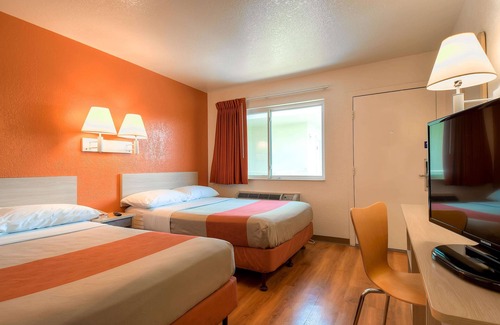 Westminster Hotel | Motel 6 Westminster South - Long Beach