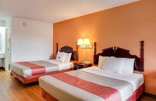 White House Hotel | Motel 6 White House, TN