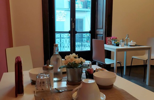 Naples City Centre House | Motel ∙ 8 guests
